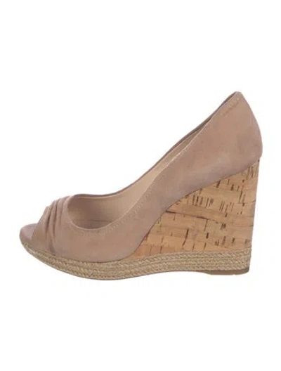 Pre-owned Prada Suede Printed Pumps In Neutral