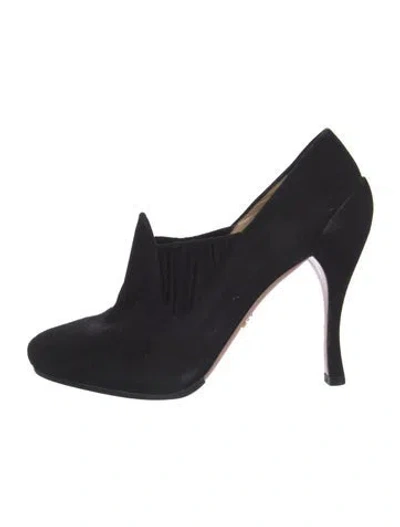 Pre-owned Prada Suede Pumps In Black