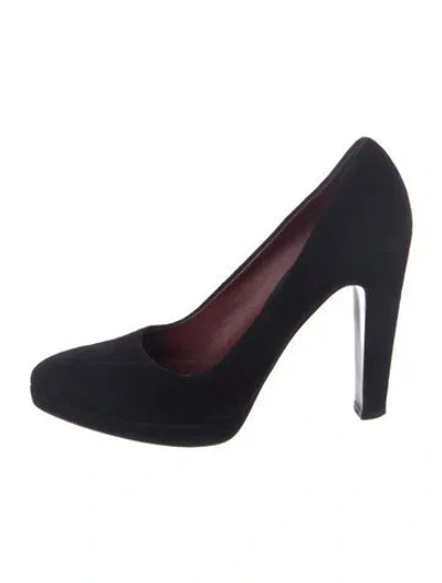 Pre-owned Prada Suede Pumps In Black