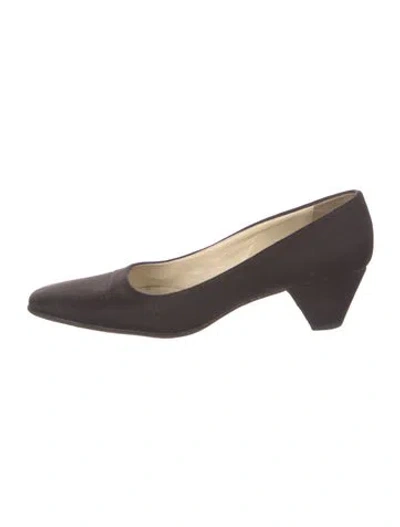 Pre-owned Prada Suede Pumps In Black