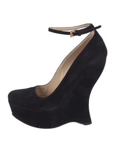 Pre-owned Prada Suede Pumps In Black