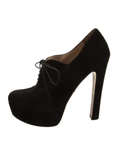Pre-owned Prada Suede Pumps In Black