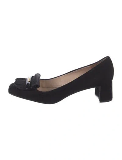 Pre-owned Prada Suede Pumps In Black