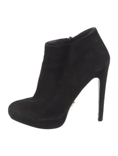 Pre-owned Prada Suede Pumps In Black