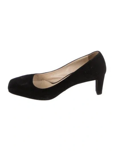 Pre-owned Prada Suede Pumps In Black