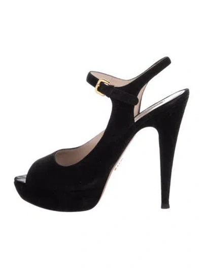 Pre-owned Prada Suede Pumps In Black