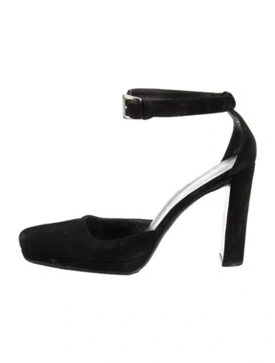 Pre-owned Prada Suede Pumps In Black