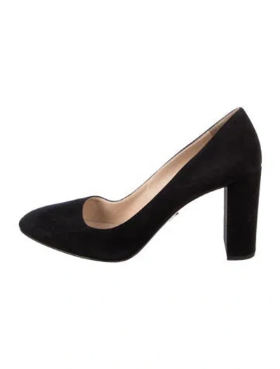 Pre-owned Prada Suede Pumps In Black