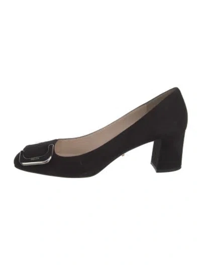 Pre-owned Prada Suede Pumps In Black