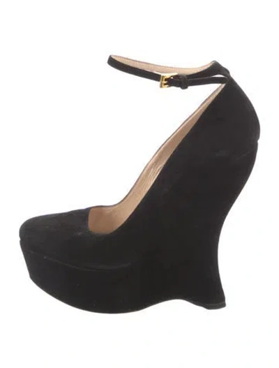 Pre-owned Prada Suede Pumps In Black