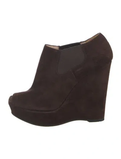 Pre-owned Prada Suede Pumps In Brown