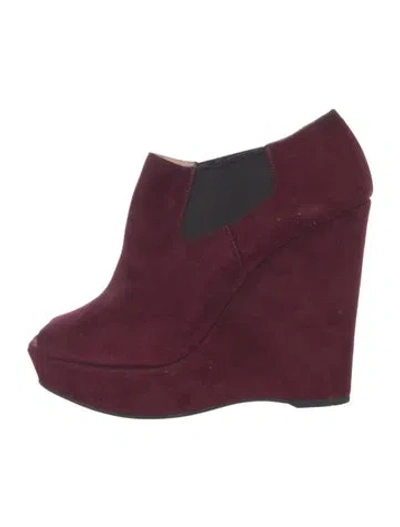 Pre-owned Prada Suede Pumps In Burgundy