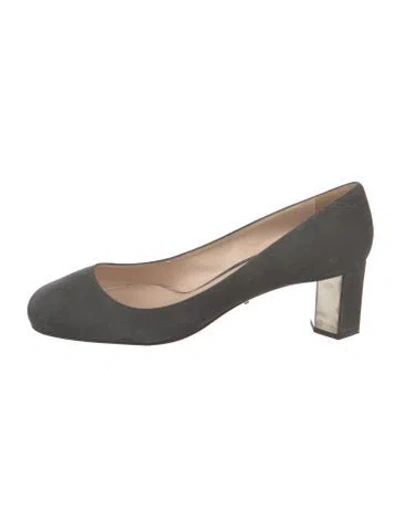Pre-owned Prada Suede Pumps In Gray
