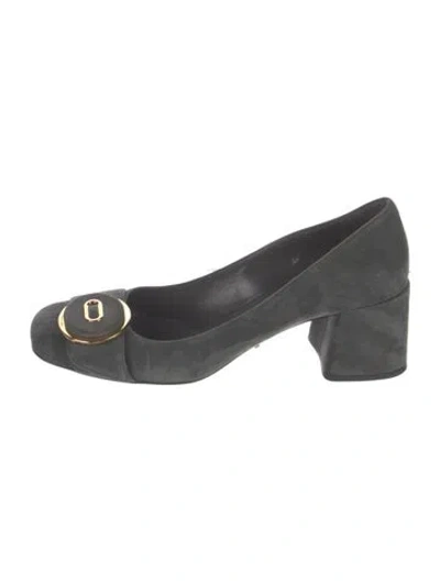 Pre-owned Prada Suede Pumps In Gray