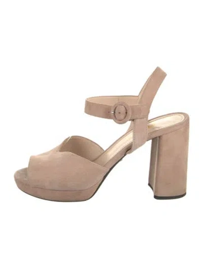 Pre-owned Prada Suede Pumps In Neutral