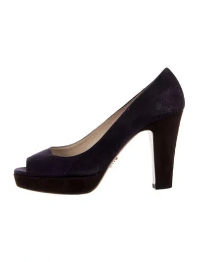 Pre-owned Prada Suede Pumps In Purple