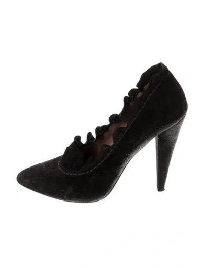Pre-owned Prada Suede Ruffle Embellishment Pumps In Black