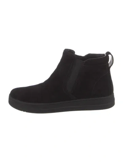 Pre-owned Prada Suede Sneakers In Black