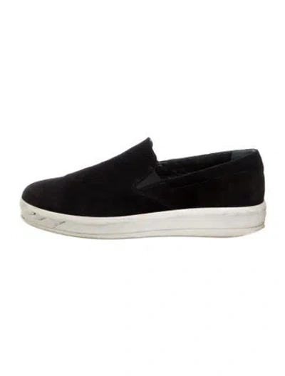 Pre-owned Prada Suede Sneakers In Black