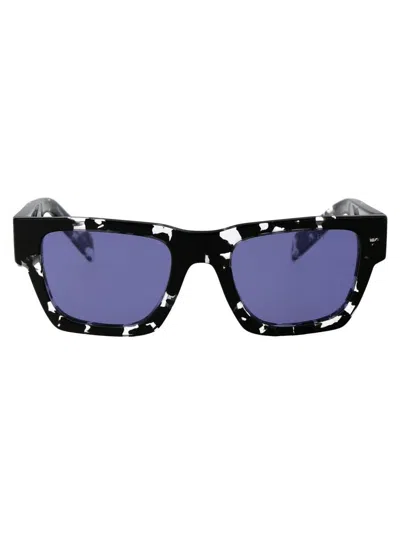 PRADA PRADA SUNGLASSES