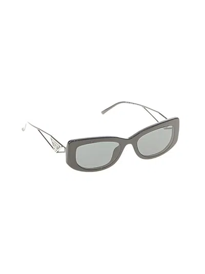 Pre-owned Prada Sunglasses In Black