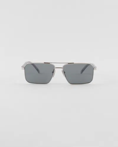 PRADA SONNENBRILLE MIT PRADA LOGO