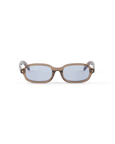 Prada Sonnenbrille Mit Der Ikonischen Plakette Aus Metall