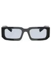 Prada Rectangular Frame Sunglasses In Schwarz
