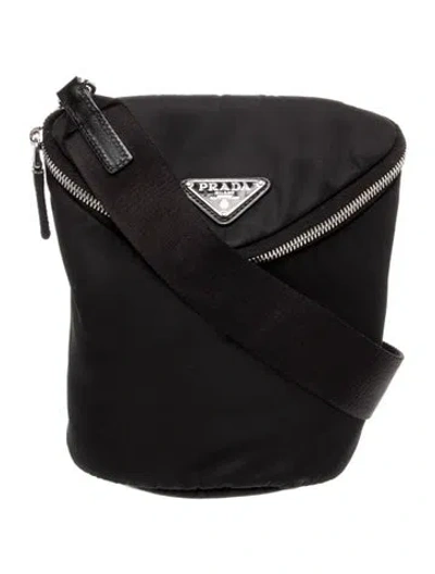 Pre-owned Prada Tessuto Messenger Bag In Black