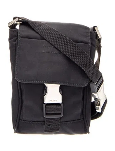 Pre-owned Prada Tessuto Messenger Bag In Black