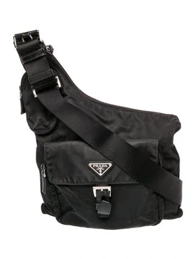 Pre-owned Prada Tessuto Nylon Messenger Bag In Black