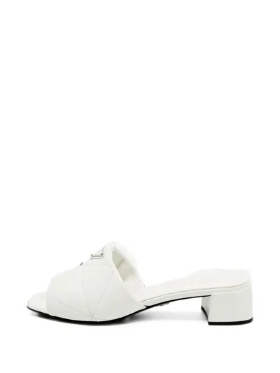 Pre-owned Prada Triangle Logo Quilted Slide Sandals In White