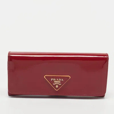 Pre-owned Prada Triangle Logo Red Patent Leather Continental Wallet
