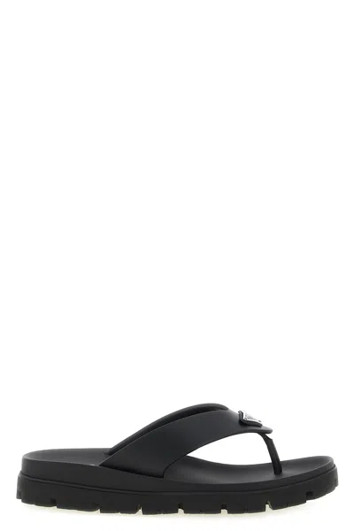 Prada Sandalen Mit Dreieck-logo In Black