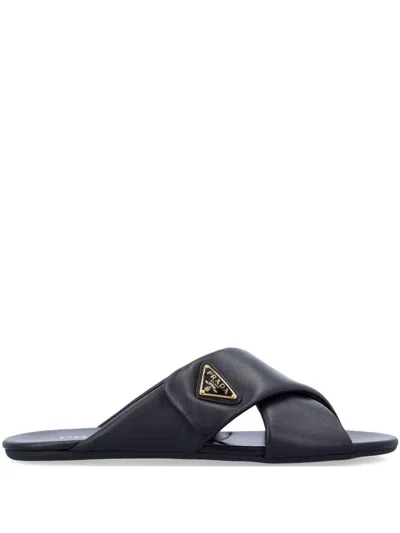 Prada Trouseroletten Mit Emailliertem Triangel-logo In Black