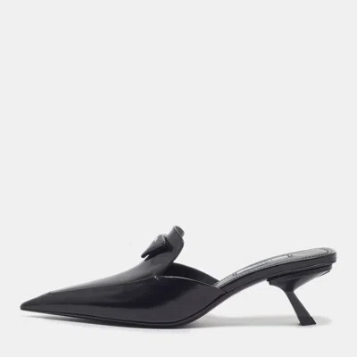 Pre-owned Prada Triangle Size 36 Black Brushed Leather Mules