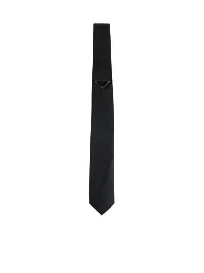 Prada Varie R150 In Black
