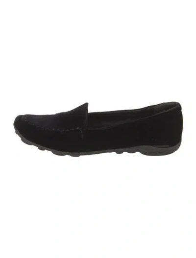 Pre-owned Prada Velvet Loafers In Black