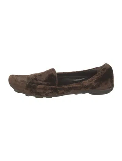 Pre-owned Prada Velvet Loafers In Brown
