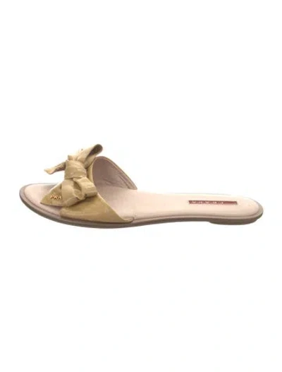 Pre-owned Prada Vintage 2000's Slides In Neutral