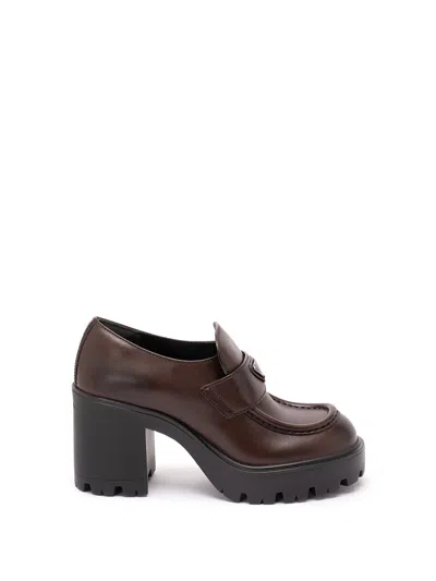 Prada Vintage Leather Loafers In Brown