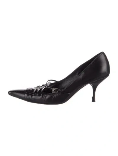 Pre-owned Prada Vintage Leather Pumps In Black