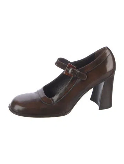 Pre-owned Prada Vintage Leather Pumps In Brown