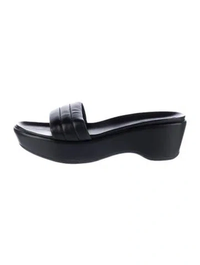 Pre-owned Prada Vintage Leather Slides In Black
