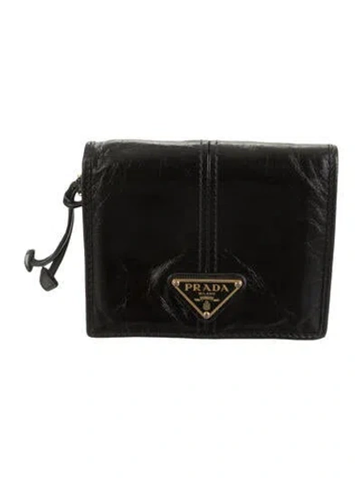 Pre-owned Prada Vitello Shine Leather Wallet In Black