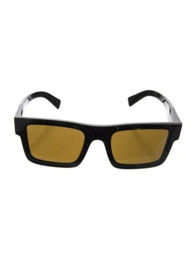 Pre-owned Prada Wayfarer Tinted Sunglasses In Black