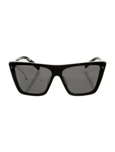 Pre-owned Prada Wayfarer Tinted Sunglasses In Black