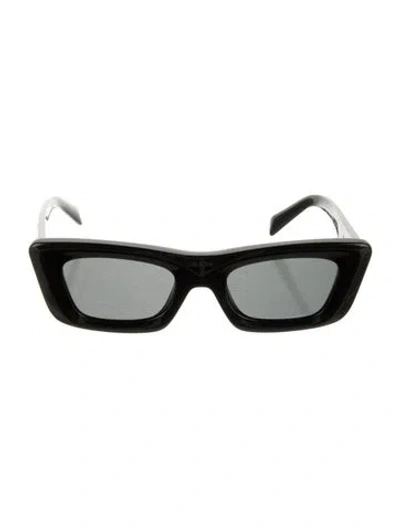 Pre-owned Prada Wayfarer Tinted Sunglasses In Black