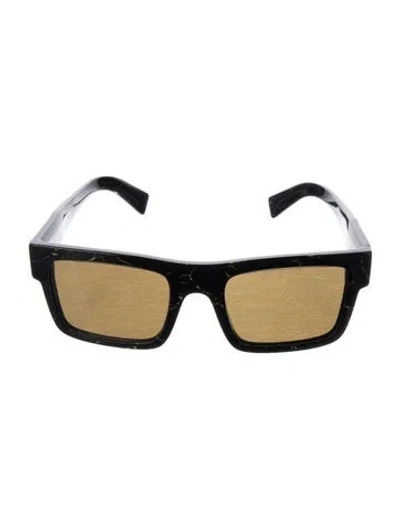Pre-owned Prada Wayfarer Tinted Sunglasses In Black