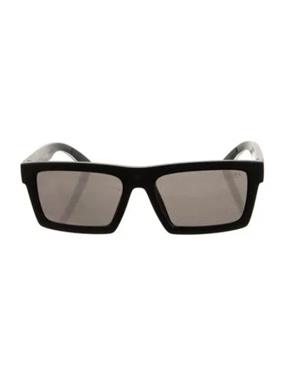 Pre-owned Prada Wayfarer Tinted Sunglasses In Black